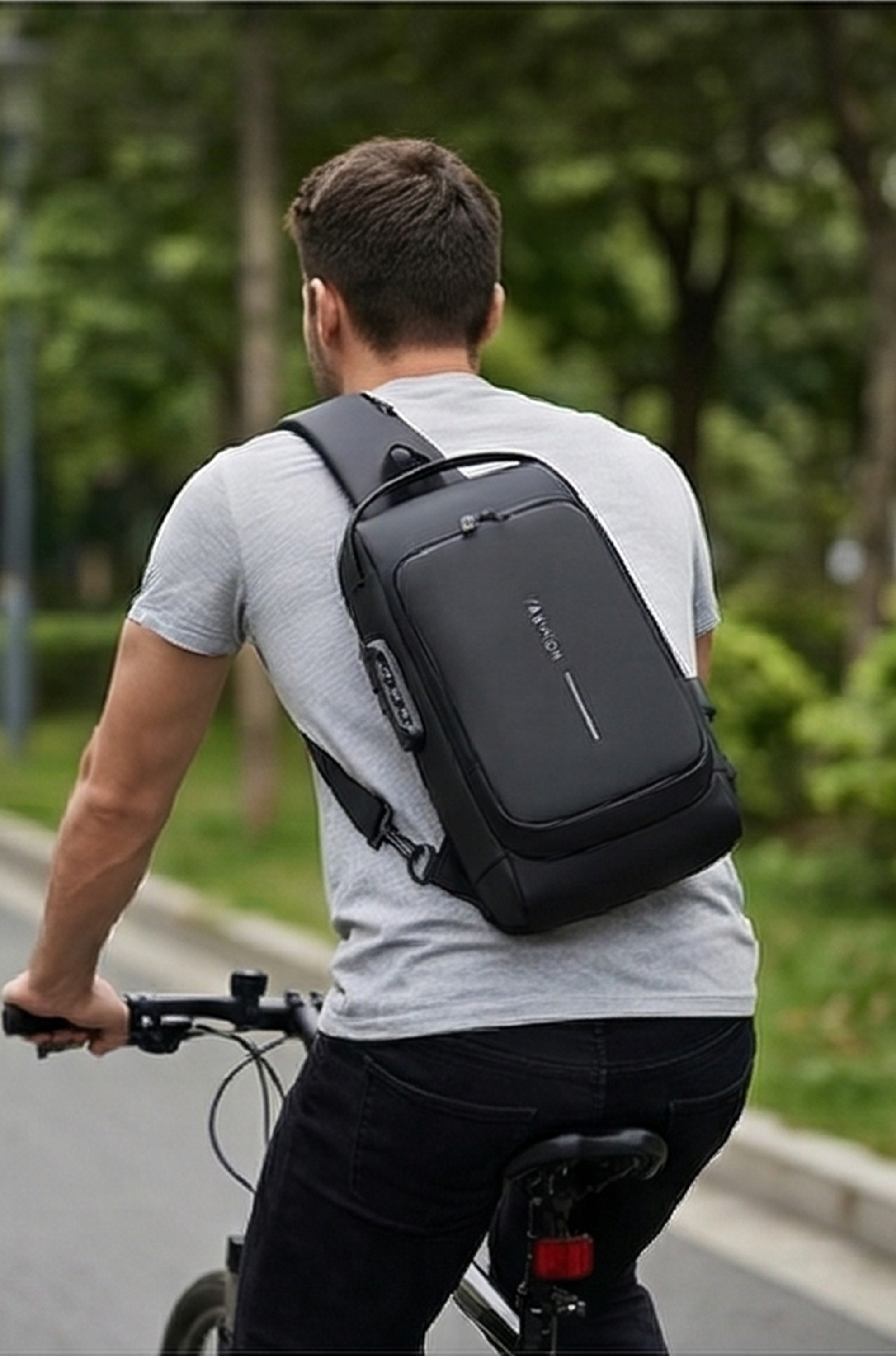 Men’s PU Leather Crossbody Bag – Anti-Theft Shoulder Chest Bag