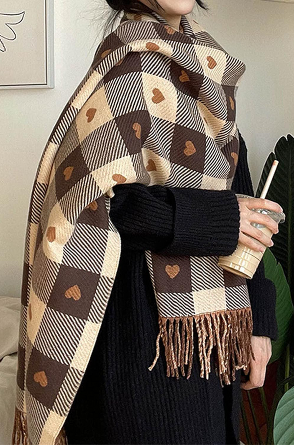 Women’s Brown Plaid Scarf – Double-Sided Heart Print