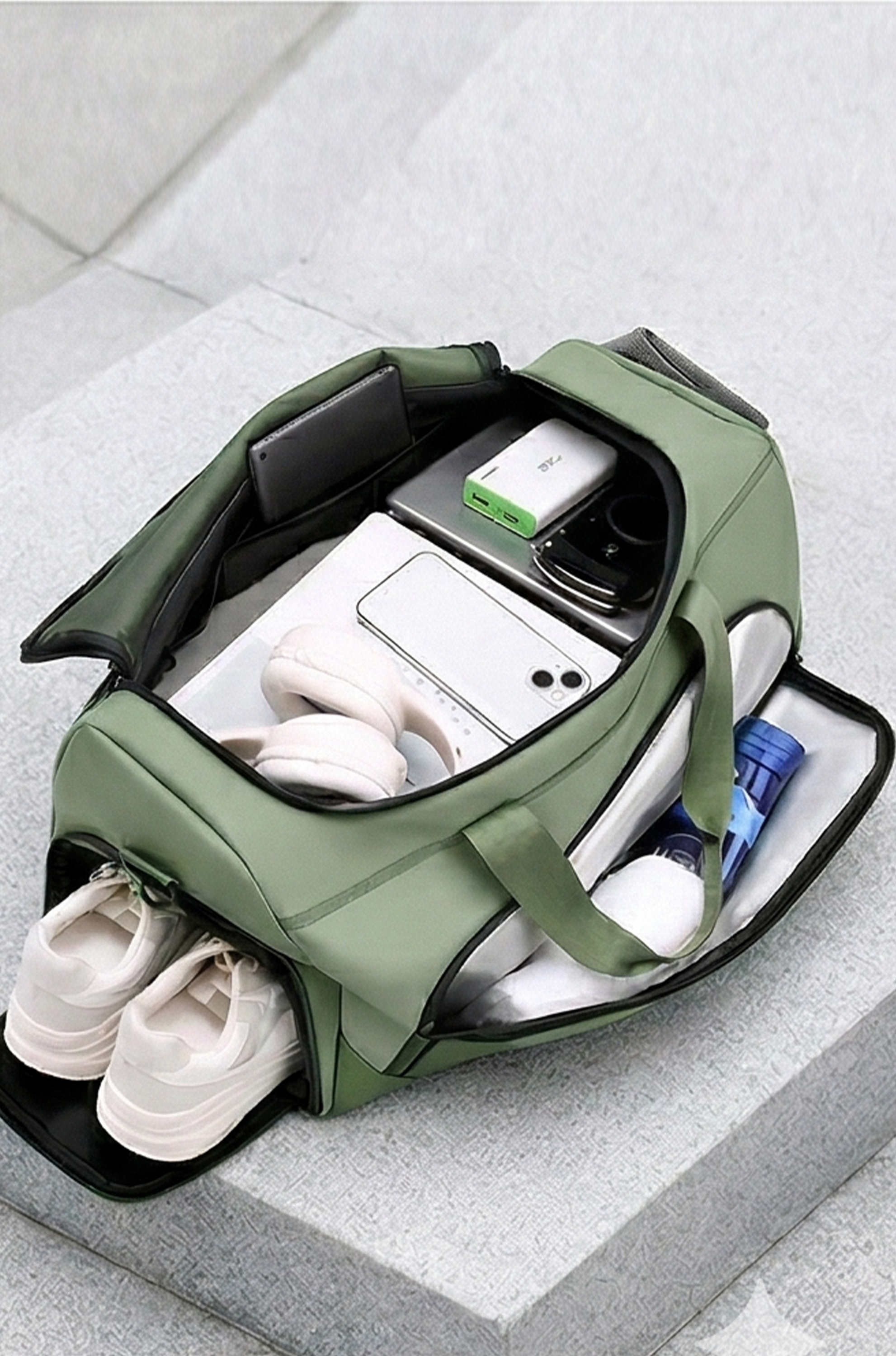 Large Capacity Gym Duffel Bag – Travel Sports Bag with Shoe Compartment